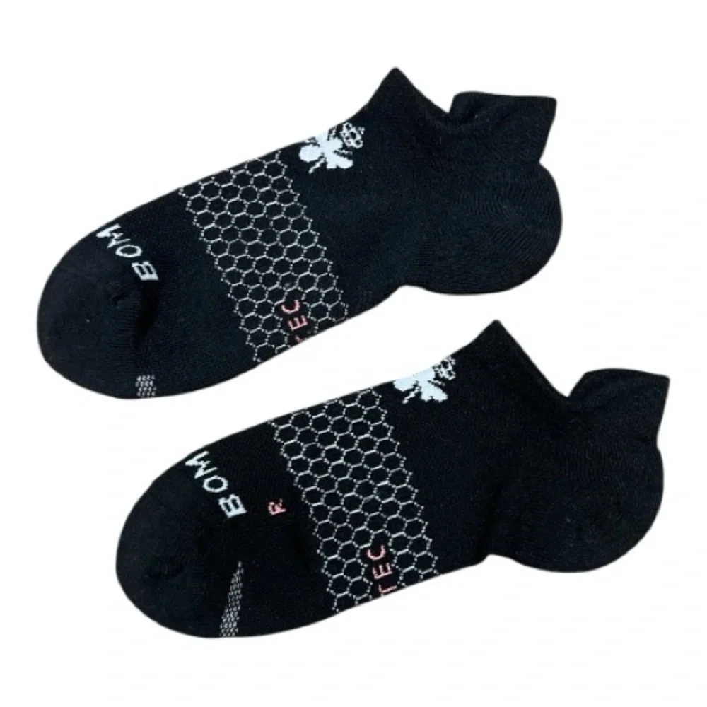 Bombas Women’s All Performance Black and White Athletic Socks. NWOT